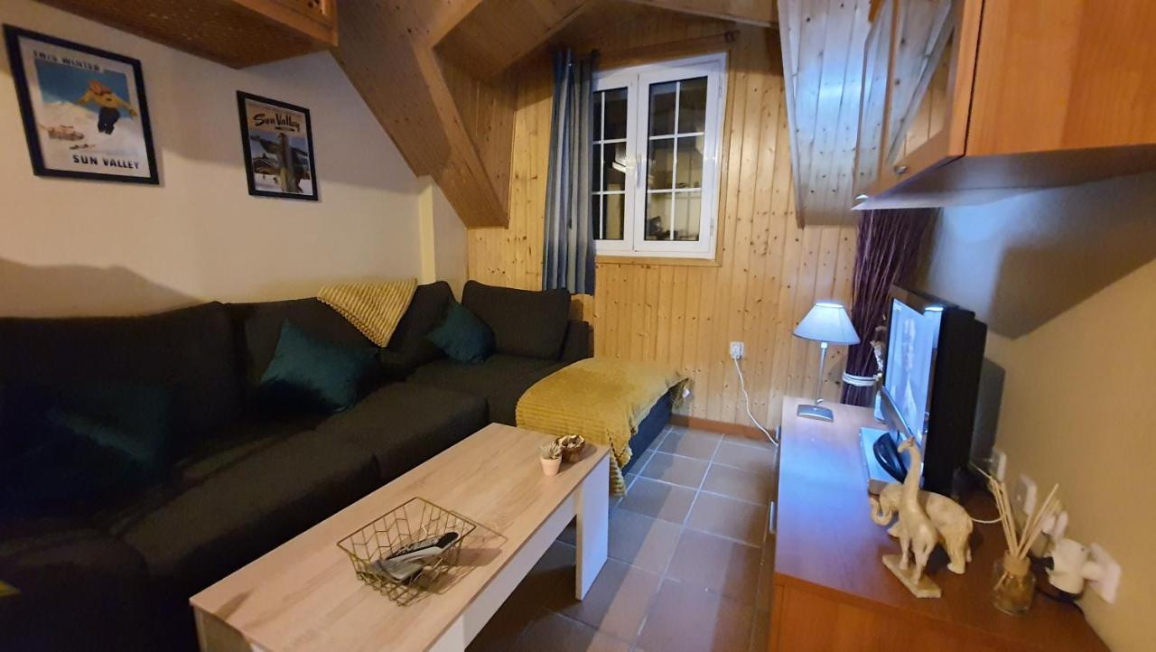 Acogedor Apartamento En Sierra Nevada Con Piscina Acceso Directo A Silla Buitenkant foto